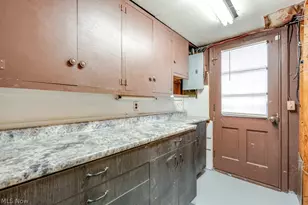 5731 Meadow Ln, Huber Heights, OH 44146 - Photo 21