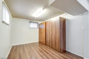 5731 Meadow Ln, Huber Heights, OH 44146 - Photo 19