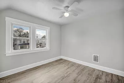 2218 W 100th Street, Loveland, OH 44102 - Photo 21