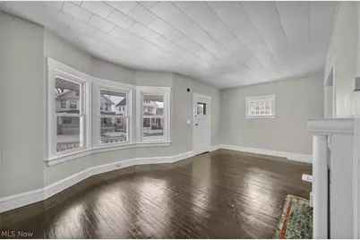 2218 W 100th Street, Loveland, OH 44102 - Photo 9