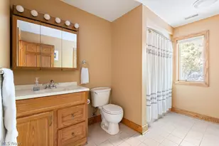 10710 Edgewater Dr, Loveland, OH 44102 - Photo 35