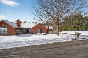 161 Beau Chemin Ave, Louisville, OH 44641 - Photo 19