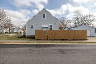 2717 Tuxedo Ave, Parma, OH 44134 - Photo 29