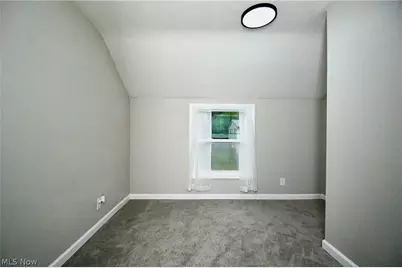 542 Montgomery Street, Akron, OH 44305 - Photo 11