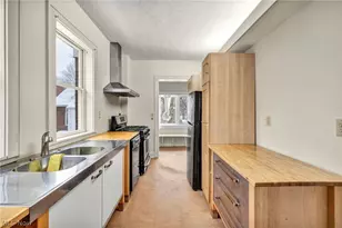 2420 Overlook Rd, Cleveland Heights, OH 44106 - Photo 13