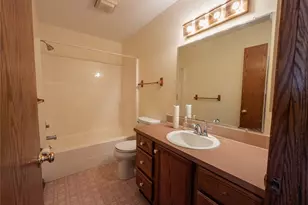 3210 S Billingsgate Cir NW, Canton, OH 44708 - Photo 15