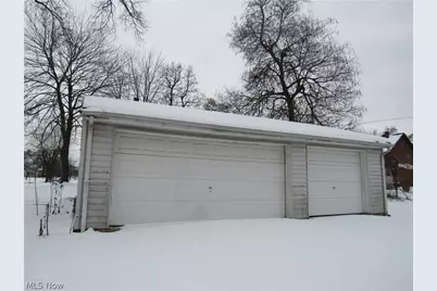 406 W Indiana Avenue, Sebring, OH 44672 - Photo 7