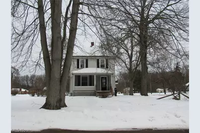 406 W Indiana Avenue, Sebring, OH 44672 - Photo 1