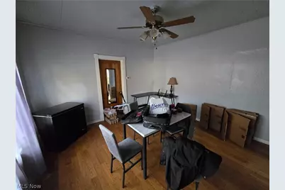 71421 Center Street, St Clairsville, OH 43950 - Photo 3