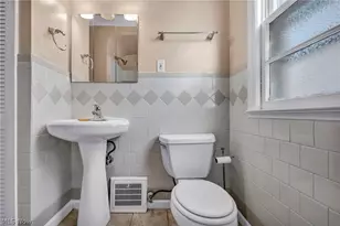 21202 Gardenview Dr, Maple Heights, OH 44137 - Photo 21