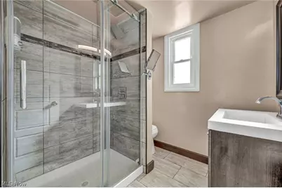 21202 Gardenview Drive, Maple Heights, OH 44137 - Photo 29