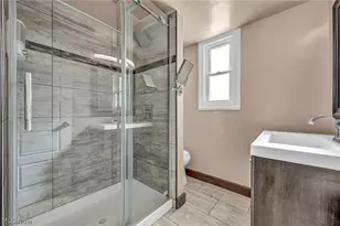 21202 Gardenview Dr, Maple Heights, OH 44137 - Photo 29