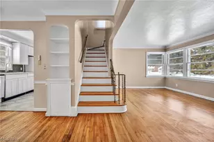 21202 Gardenview Dr, Maple Heights, OH 44137 - Photo 13