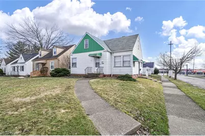 21202 Gardenview Drive, Maple Heights, OH 44137 - Photo 5