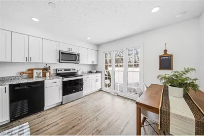 824 S Chillicothe Road #9, Aurora, OH 44202 - Photo 5