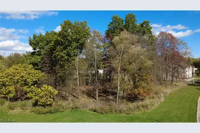 Village Drive, Grandview Heights, OH 44147 - Photo 3