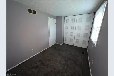 8908 Sherwood Drive NE, Warren, OH 44484 - Photo 21