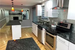 8908 Sherwood Dr NE, Warren, OH 44484 - Photo 7