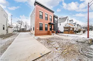 1863 Woodlawn Ave, East Cleveland, OH 44112 - Photo 3
