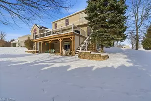 1676 Country View Dr, Kent, OH 44240 - Photo 9