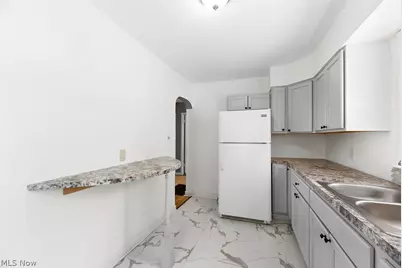 1620 Highview Avenue, Akron, OH 44301 - Photo 9