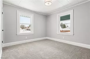 2111 21st St, Canton, OH 44705 - Photo 15