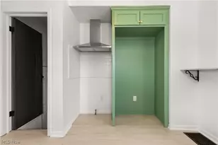 2111 21st St, Canton, OH 44705 - Photo 11