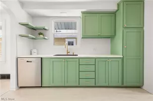 2111 21st St, Canton, OH 44705 - Photo 9