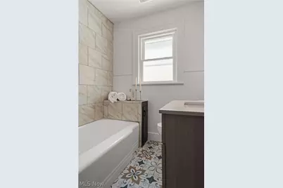 2111 21st Street, Canton, OH 44705 - Photo 29