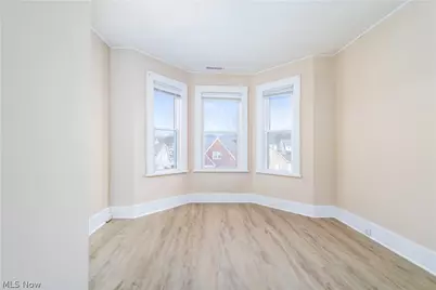 263 Hollywood Boulevard, Steubenville, OH 43952 - Photo 17