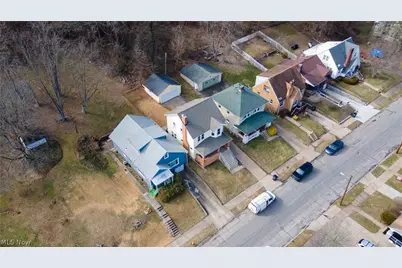 263 Hollywood Boulevard, Steubenville, OH 43952 - Photo 29