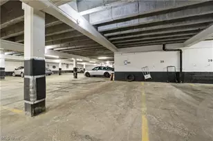 15875 Van Aken Blvd, Huber Heights, OH 44120 - Photo 31