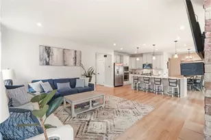 1404 Southbrook Cir NE, Canton, OH 44721 - Photo 9