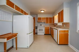 542 Sheldon St, Ravenna, OH 44266 - Photo 15