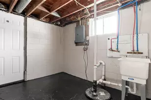 305 N High St, New Lexington, OH 43764 - Photo 23