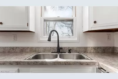 305 N High Street, New Lexington, OH 43764 - Photo 15