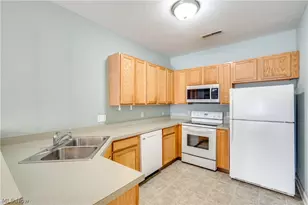 4325 Greenway Trail St NW, Massillon, OH 44647 - Photo 17