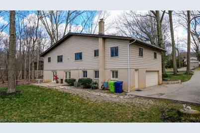 447 Spring Grove Drive, Tallmadge, OH 44278 - Photo 5