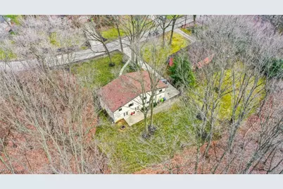 447 Spring Grove Drive, Tallmadge, OH 44278 - Photo 9