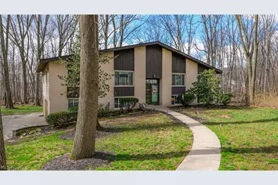 447 Spring Grove Drive, Tallmadge, OH 44278 - Photo 1
