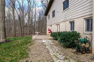 447 Spring Grove Dr, Tallmadge, OH 44278 - Photo 5