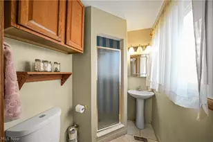 447 Spring Grove Dr, Tallmadge, OH 44278 - Photo 25