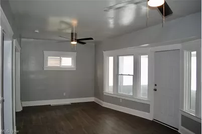 15208 Elderwood Avenue, Loveland, OH 44112 - Photo 11