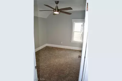 15208 Elderwood Avenue, Loveland, OH 44112 - Photo 21