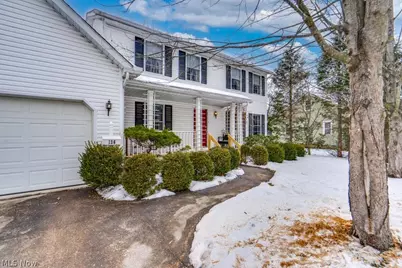 136 Taylor Road, Barberton, OH 44203 - Photo 3