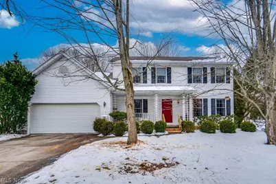 136 Taylor Road, Barberton, OH 44203 - Photo 1