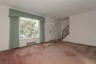 1307 Summit Dr, Loveland, OH 44124 - Photo 3