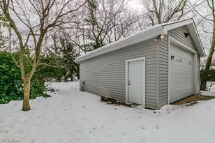 1307 Summit Dr, Loveland, OH 44124 - Photo 37