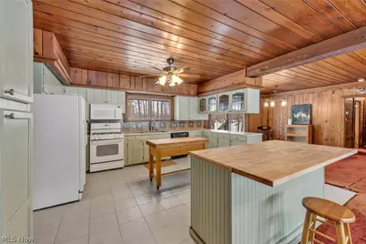 22791 Harms Road, Euclid, OH 44143 - Photo 5