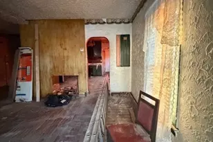 10800 Crestwood Ave, Loveland, OH 44104 - Photo 11